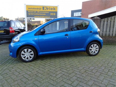 Toyota Aygo - 1.0 VVT-i Now - 1