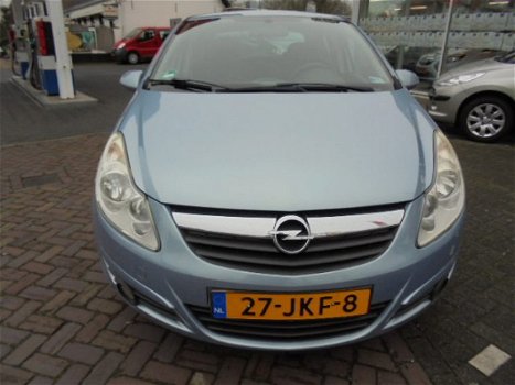 Opel Corsa - 1.4 16V 5D Edition/LPG/Trekhaak/Airco/LMV - 1