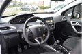 Peugeot 2008 - | 14.242km NAP | Navigatie + camera - 1 - Thumbnail