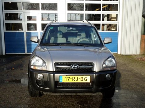 Hyundai Tucson - 2.0i Dynamic - 1