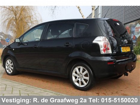 Toyota Verso - 1.8 VVT-i Dynamic 7p. | Parkeersensoren | Trekhaak | Airco | - 1