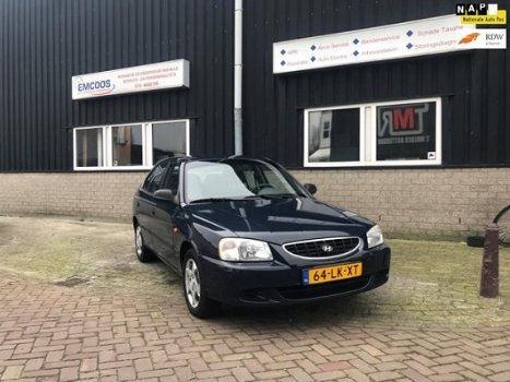 Hyundai Accent - 1.3i LS * Airco * Elekt. Ramen - 1