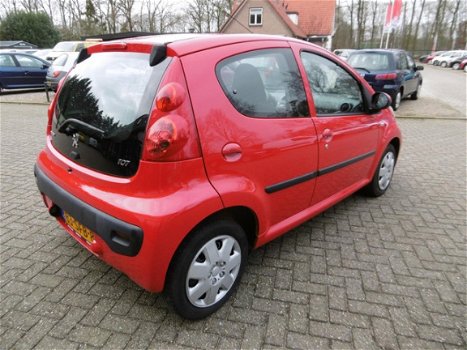 Peugeot 107 - 1.0 12V 68PK 5D XS NEDERLANDS - 1