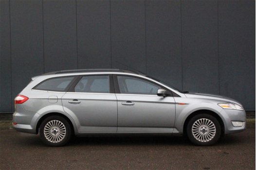 Ford Mondeo Wagon - 2.0-16V Limited Navigatie/Parkeersensor v/a/Winterset/138000km - 1