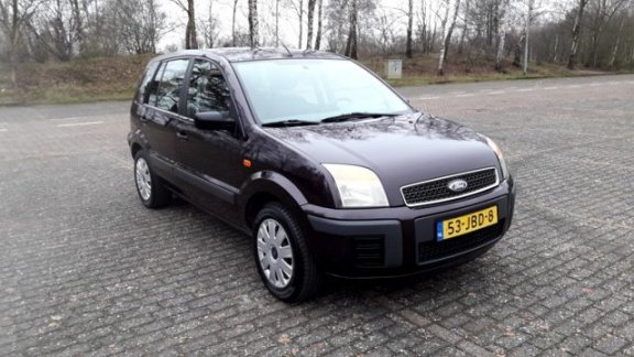 Ford Fusion - 1.4-16V Cool & Sound - 1