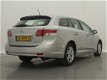 Toyota Avensis Wagon - 2.0 VVTi Dynamic - 1 - Thumbnail