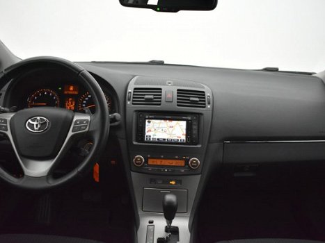 Toyota Avensis Wagon - 2.0 VVTi Dynamic - 1