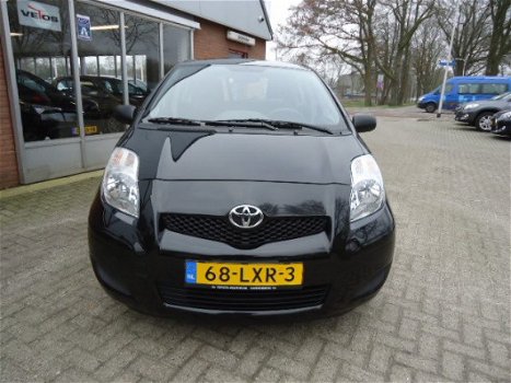 Toyota Yaris - 1.0 VVTi Acces Airco - 1