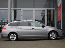 Peugeot 308 SW - 1.6 BlueHDi 120PK BLUE LEASE EXECUTIVE | CAMERA | TREKHAAK | PANORAMADAK | NAVI | P