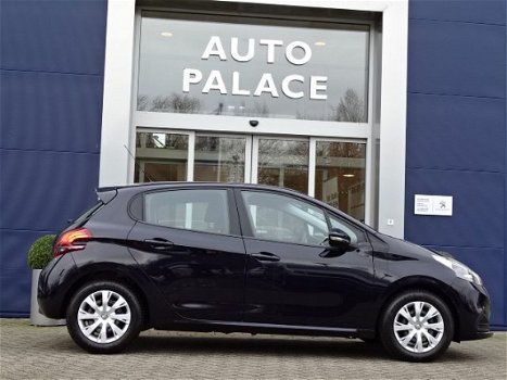 Peugeot 208 - 1.2 Puretech 82pk 5D Active - 1