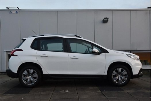 Peugeot 2008 - BLUE LION 1.2 PURETECH | NAVIGATIE | VELGEN - 1