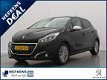 Peugeot 208 - 1.2 82pk Allure | Navigatie | Climate Control | Achteruitrijcamera | Donker getint gla - 1 - Thumbnail