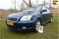 Toyota Avensis - 1.8 VVTi Linea Luna *airco*cruise*2de eigenaar - 1 - Thumbnail