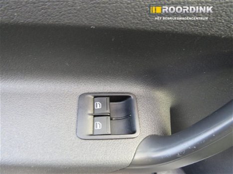 Volkswagen Caddy - 1.6 TDI BMT DSG automaat, LMV, cruise, trekhaak - 1
