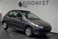 Peugeot 206 - 1.1 XR Panoramadak/Elek. Ramen/Nieuw Apk - 1 - Thumbnail