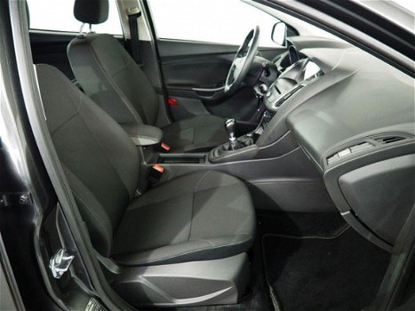 Ford Focus Wagon - Edition 125pk / Navigatie / Apple Carplay / Trekhaak / 1e eigenaar - 1