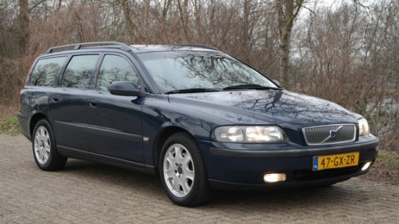 Volvo V70 - 2.4 - Youngtimer - Airco - Elek. pakket - Vol opties - Inruil mogelijk - 1