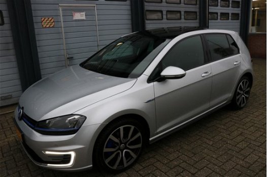 Volkswagen Golf - 1.4 TSI GTE Panodak Leder Adaptiv Cruise Stoelverw Navi Pdc EX BTW 98000KM BJ2015 - 1