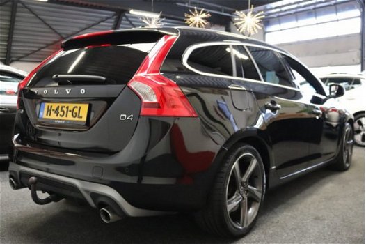 Volvo V60 - 2.0 D4 R-Design LEDER/ALCANTARA NAVIGATIE CRUISE CONTROL AFN. TREKHAAK ZEER MOOI - 1