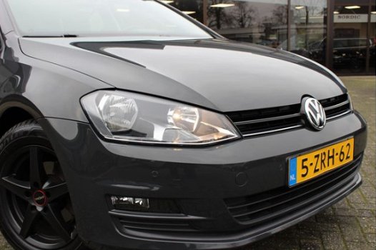 Volkswagen Golf - 1.2 TSI EDITION NARDO GREY NAVIGATIE 86DKM - 1