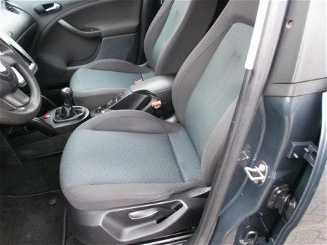 Seat Altea XL - 1.6 Clubstyle airco navigatie - 1