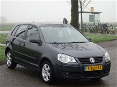 Volkswagen Polo - 1.2-12V Optive * Airco * 5Drs * Nw-Type * KOOPJE