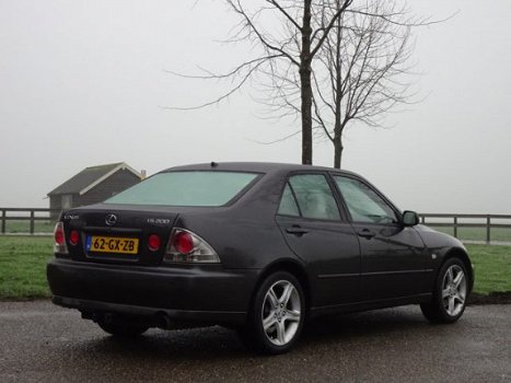 Lexus IS - 200 Executive * Airco * 5Drs * Navi * SALE - 1