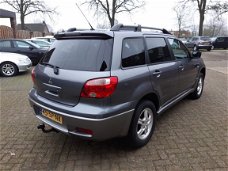 Mitsubishi Outlander - 2.0i Invite+ Airco Trekhaak NL-auto 1e-eig