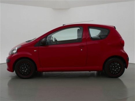 Toyota Aygo - 1.0-12V 3-DEURS - 1