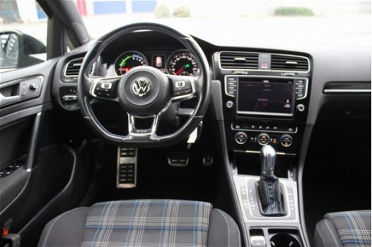 Volkswagen Golf - 1.4 TSI GTE 5-drs Automaat - 1