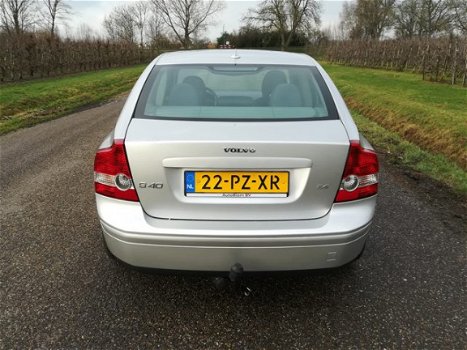 Volvo S40 - 2.4i 170PK Automaat | Cruise | Trekhaak | Climate - 1