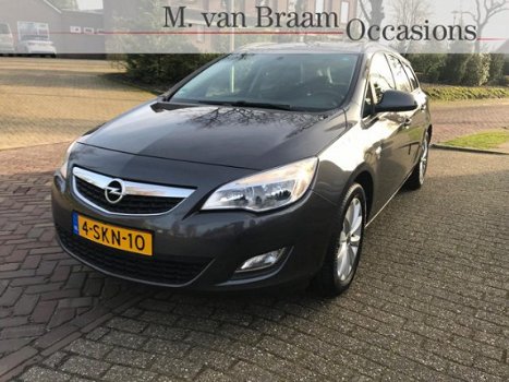 Opel Astra Sports Tourer - 1.7 CDTi Business + Pdc/Lmv/Trekhaak - 1