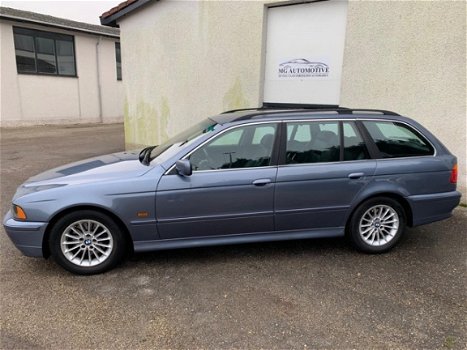 BMW 5-serie Touring - 530d leder, pdc, nette auto - 1