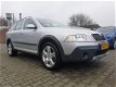 Skoda Octavia Combi - 2.0 TDI Scout 4X4 *PDC+AIRCO+CRUISE - 1 - Thumbnail