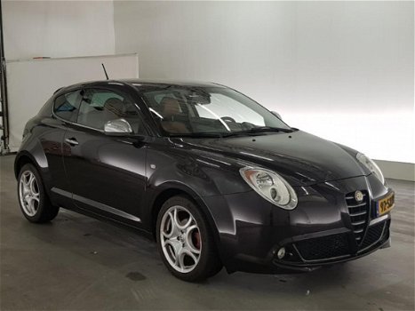 Alfa Romeo MiTo - 1.3 JTDm ECO Distinctive *LEDER+NAVI+PDC+ECC+CRUISE - 1