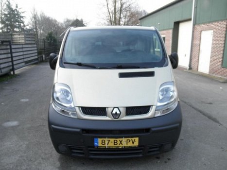 Renault Trafic - 2.5 dCi L2 H1 Airco, Trekhaak, 2 zitplaatsen r.v - 1