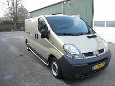 Renault Trafic - 2.5 dCi L2 H1 Airco, Trekhaak, 2 zitplaatsen r.v - 1