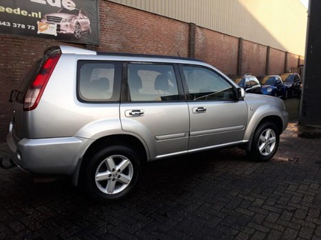 Nissan X-Trail - 2.2 dCi Comfort AIRCO DEALER ONDERHOUDEN DIESEL 4X4 - 1