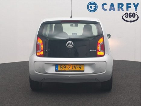Volkswagen Up! - 1.0 60pk Move up NAP, navigatie, airco, parkeersensoren, cruise control - 1