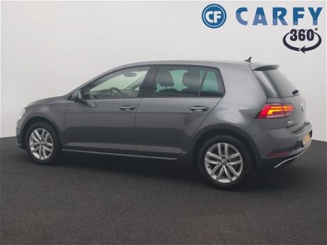 Volkswagen Golf - Facelift 1.0 TSI 110pk Comfortline NAP, navigatie, parkeersensoren, dab - 1