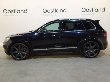 Volkswagen Touareg - 4.2 V8 TDI 340 PK / Dynaudio / 22