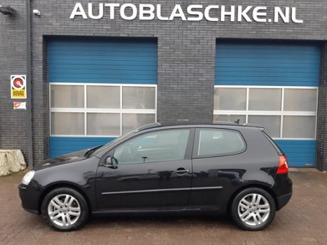 Volkswagen Golf - 1.6 FSI Comfortline Navi/ECC 3 drs - 1