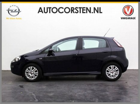 Fiat Punto Evo - 0.9 TwinAir Street 5drs Airco USB 15''LM 6-versn. NL-auto - 1