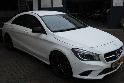 Mercedes-Benz CLA-Klasse - 200 Ambition Leder Navi NL Auto - 1