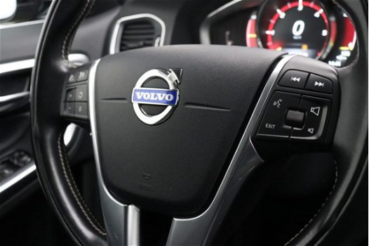 Volvo V60 - 2.4 D6 AWD Plug-In Hybrid Summum | 215 PK | NAVI | LEDER | CRUISE | CLIMATE | LMV | TREK - 1