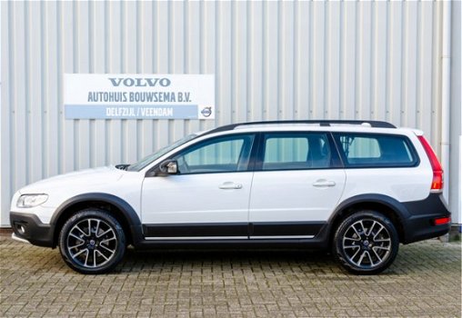 Volvo XC70 - D4 FWD Nordic+ Nette dealer O.H. auto - 1