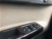 Volvo V50 - 1.6D Summum Leer, Stoelverwarming, XENON - 1 - Thumbnail