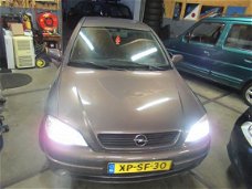 Opel Astra - 1.6i 8V GL