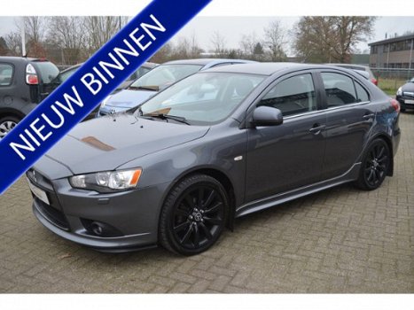 Mitsubishi Lancer Sportback - 1.8 Intense | Leder | Navi | Climate Control OOK ZONDAG 2 FEBRUARI OPE - 1