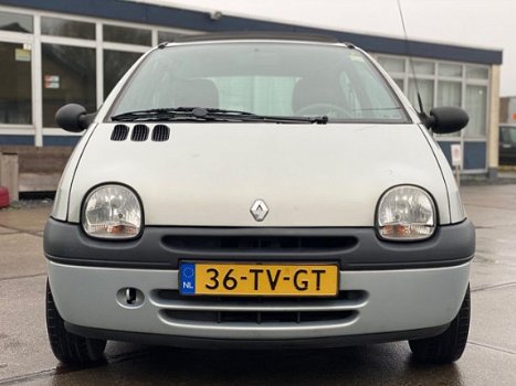 Renault Twingo - 1.2 Paris/Airco/Stuurbkr/Kanteldak/Nieuwe APK - 1